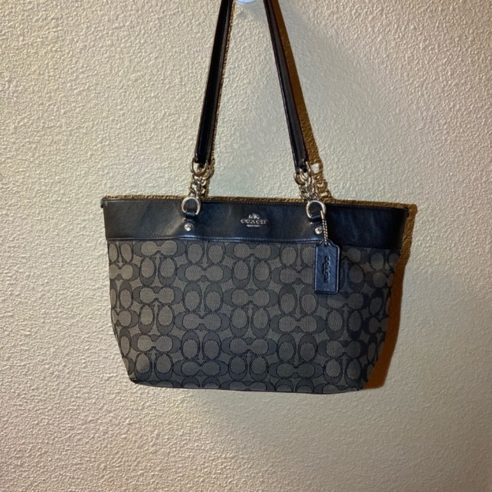 Coach Black and Gray Shoulder Bag